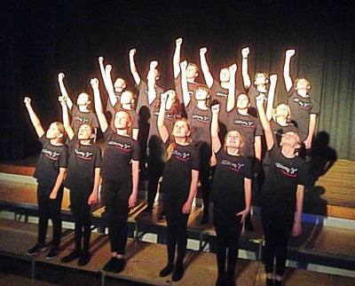Witney Youth Choir re-starts THIS WEEK!