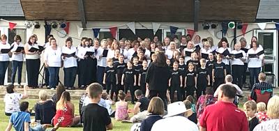 WOAPA Singing Group & Showchoir performance at Long Hanborough
